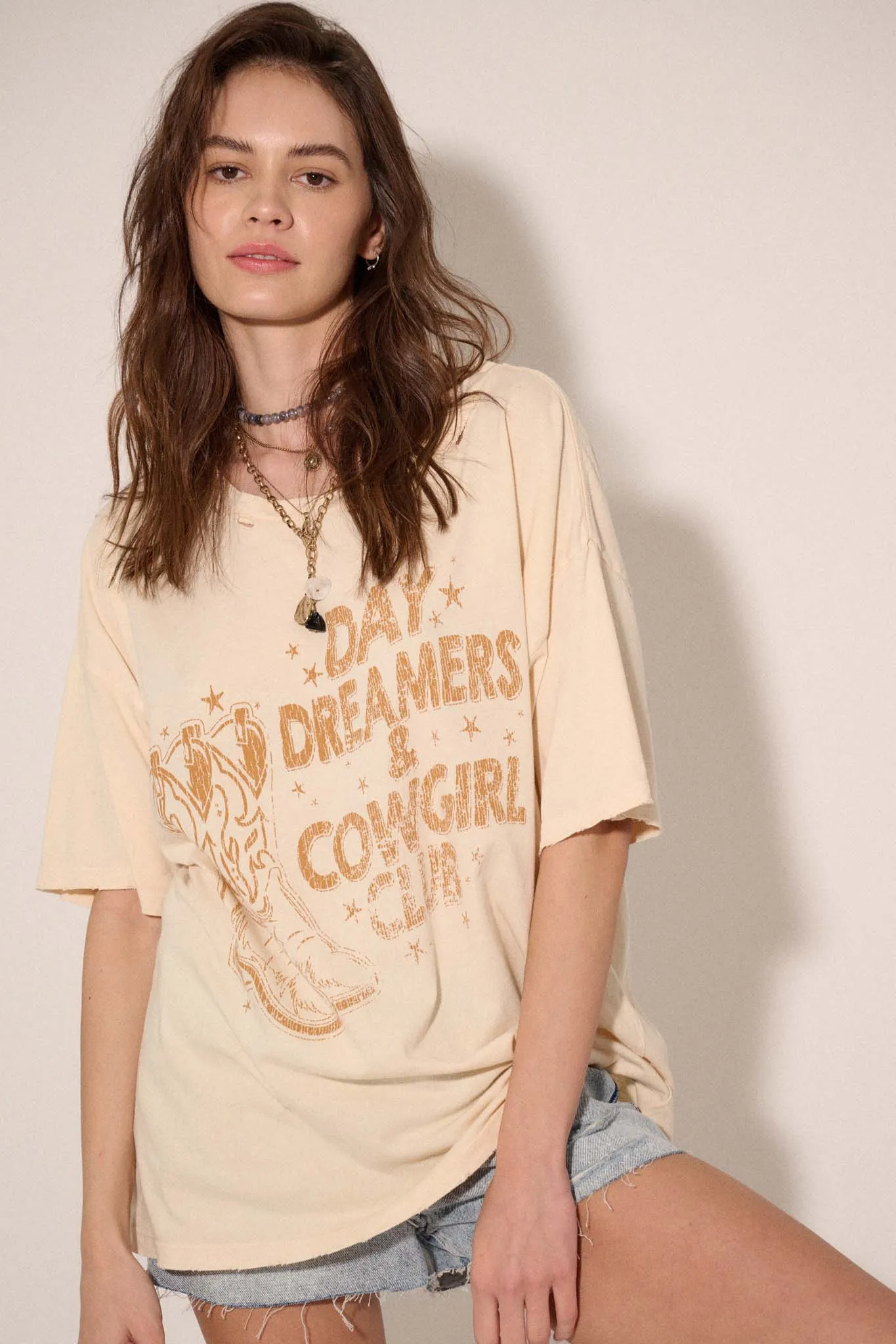 Day Dreamers & Cowgirl Club Distressed Graphic Tee