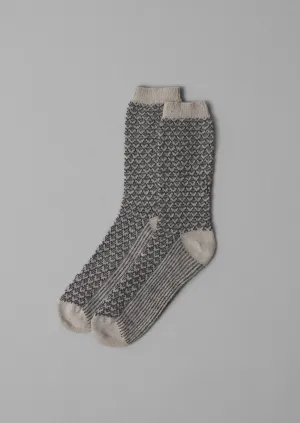 Sure! Here’s an optimized title for your product:

Cozy Honeycomb Stitch Wool Socks in Putty and Kohl - Perfect for Warmth and Style