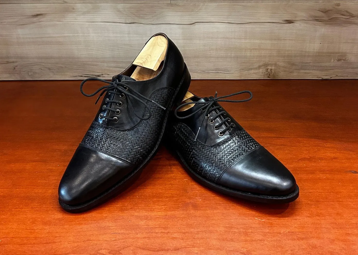 Julio Black Weave Leather Mens Oxford shoes