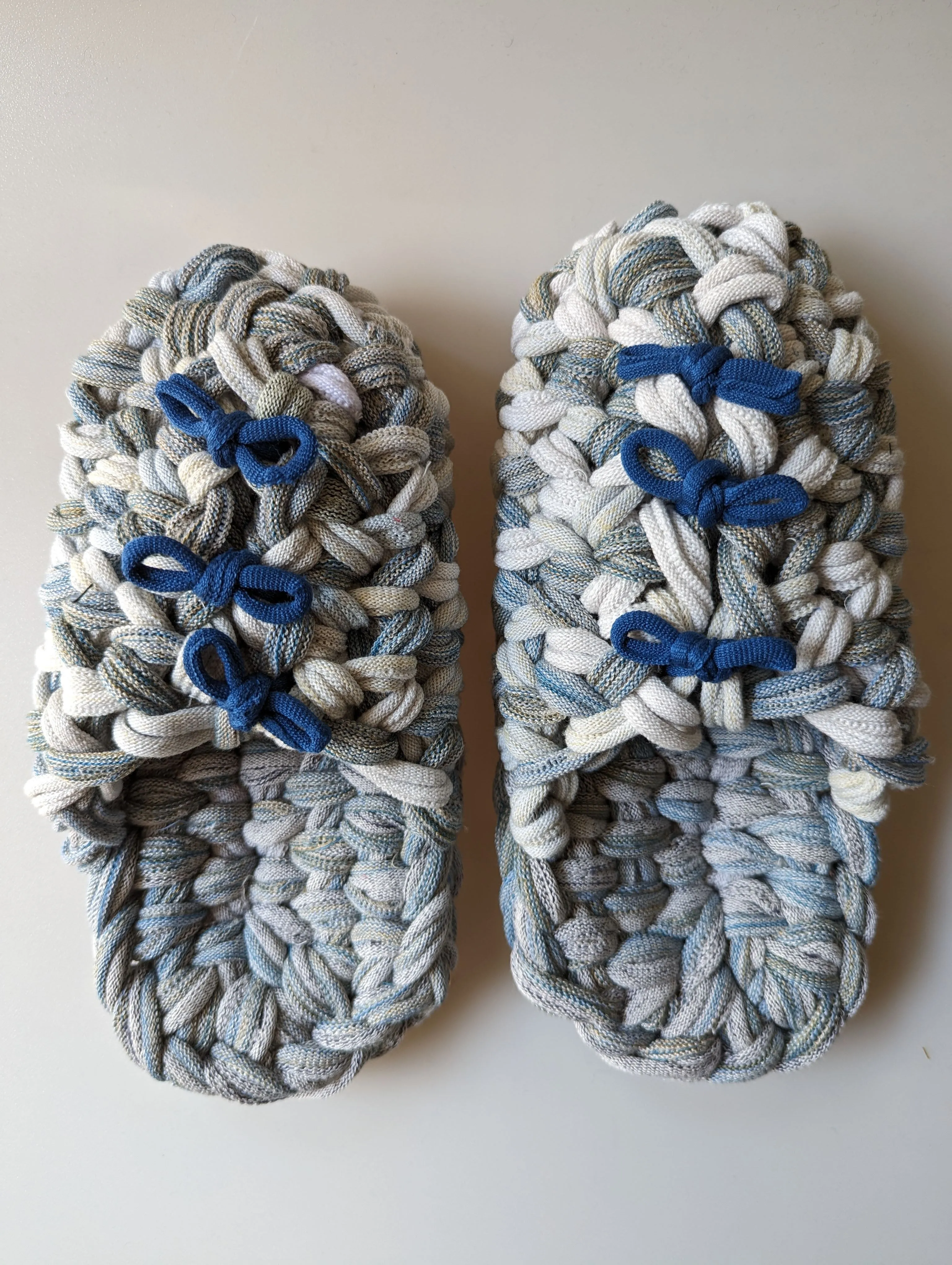 Medium | Knit up-cycle slippers 2023-M09 [Medium]