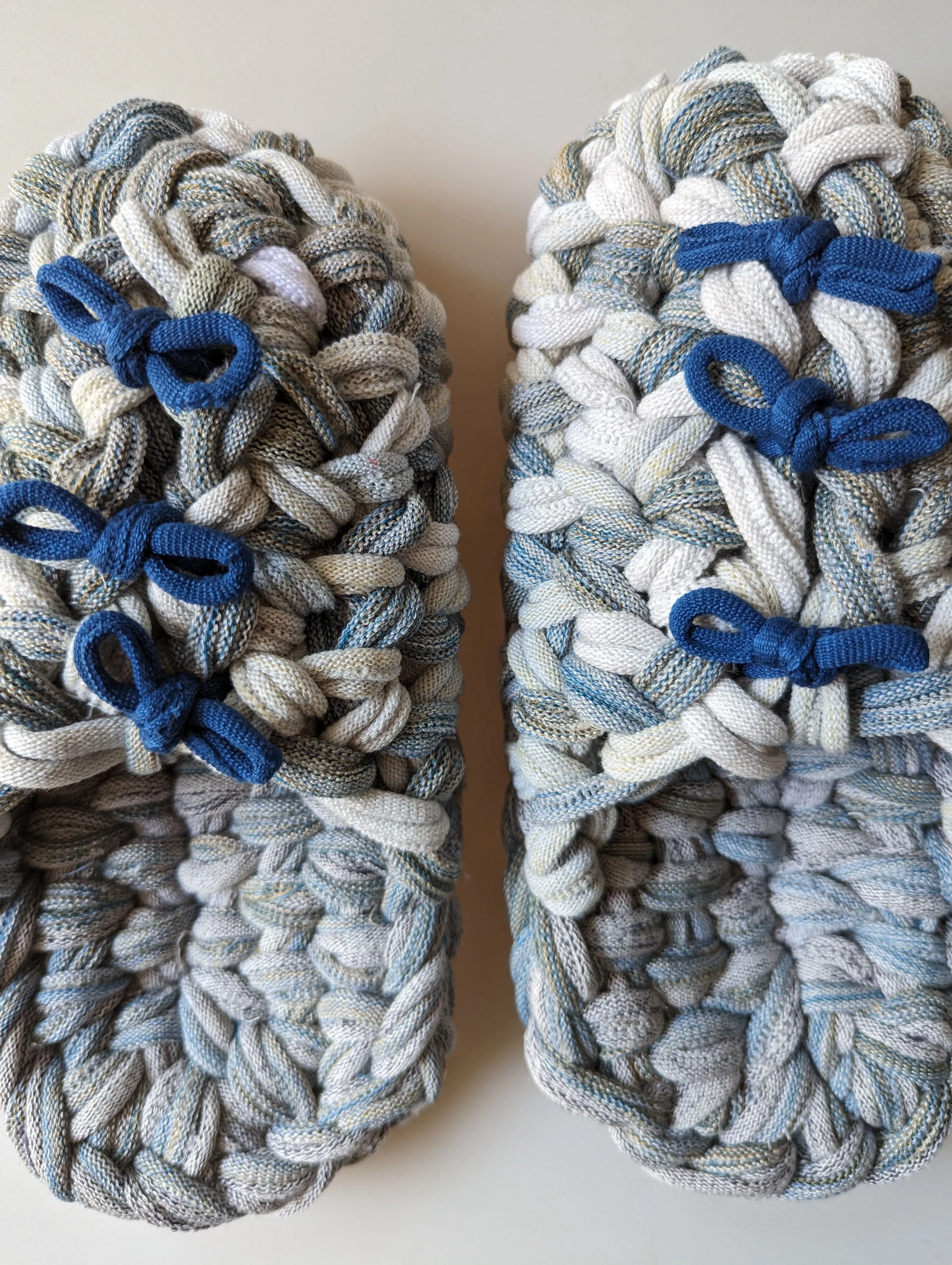 Medium | Knit up-cycle slippers 2023-M09 [Medium]