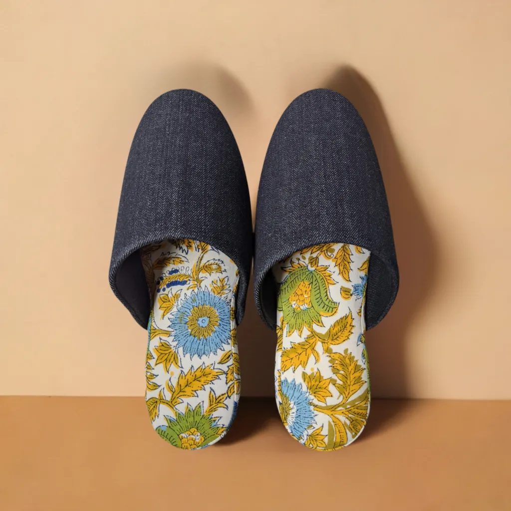 [SALE] Large| Denim and Flowers Mix Slippers [Black wool felt sole]