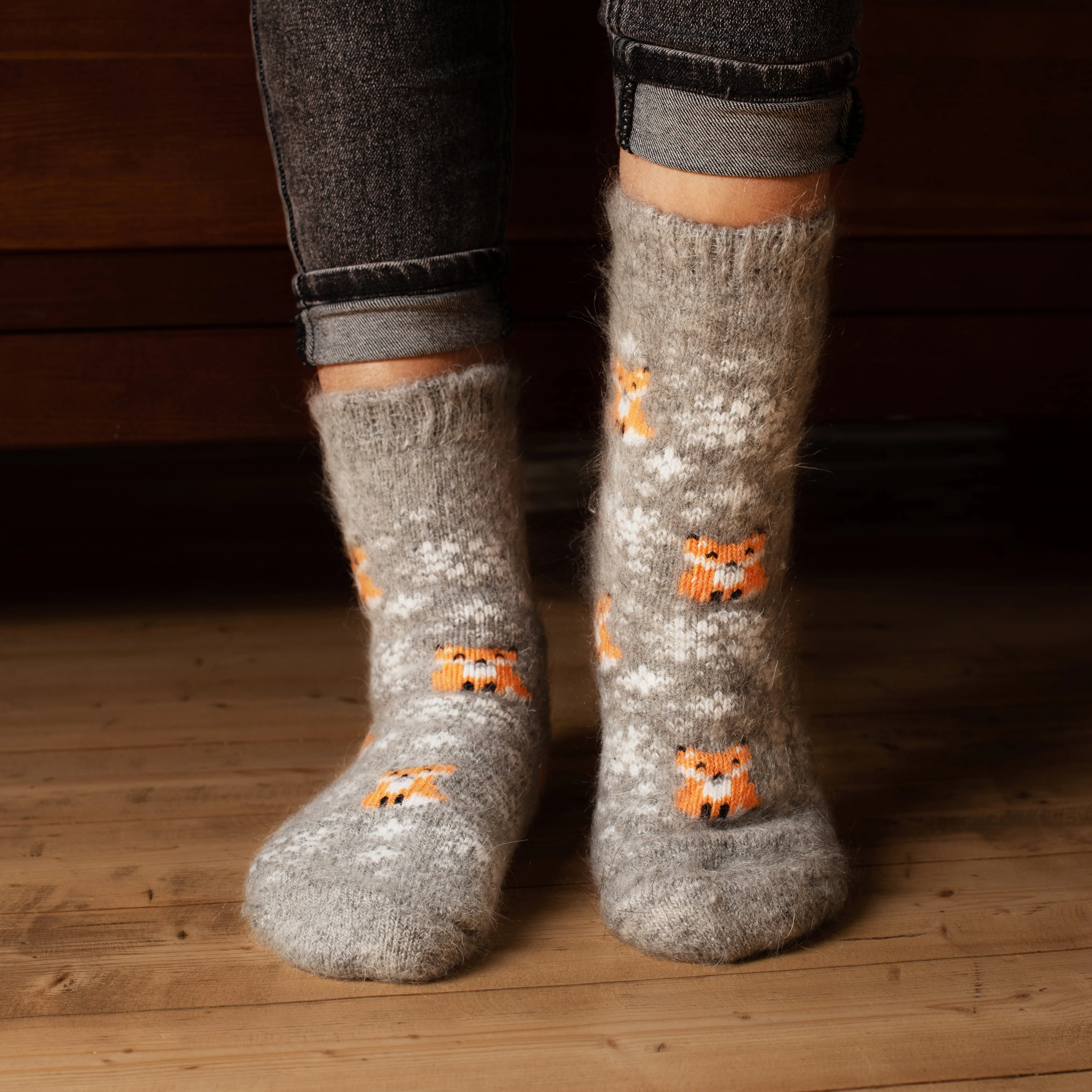 Unisex Frisky Foxes Goat Wool Thick Crew Socks