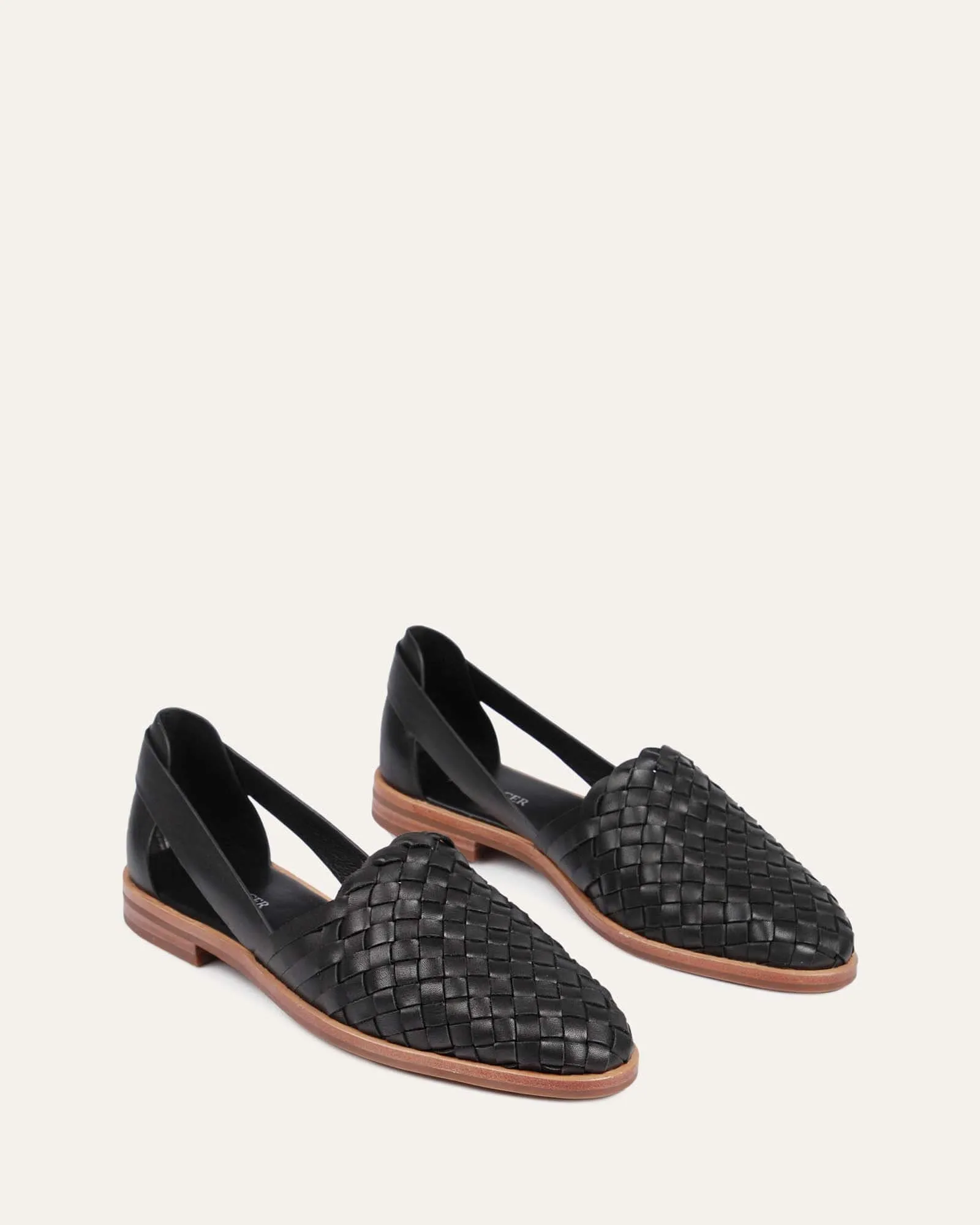 WISDOM CASUAL FLATS BLACK LEATHER